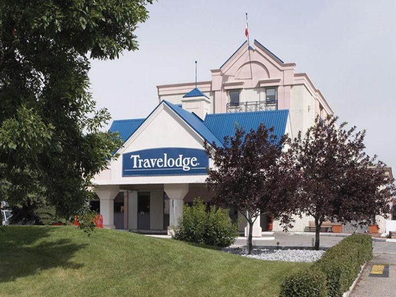 Travelodge Calgary Macleod Trail מראה חיצוני תמונה